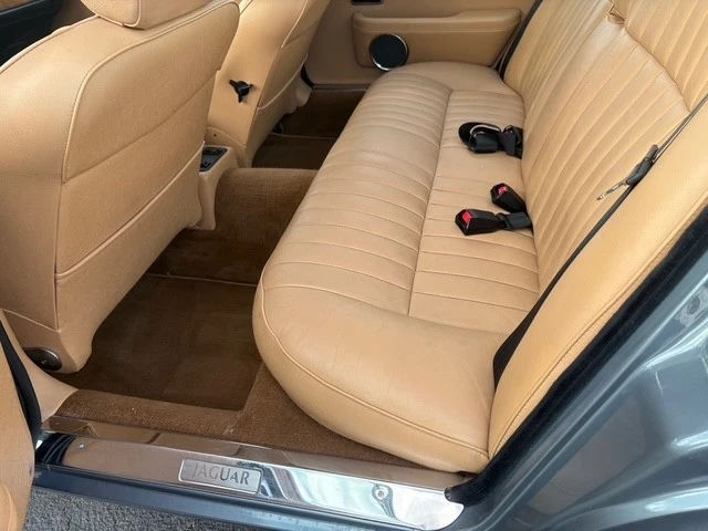 1987 Jaguar XJ40 XJ - Image 7 of 21