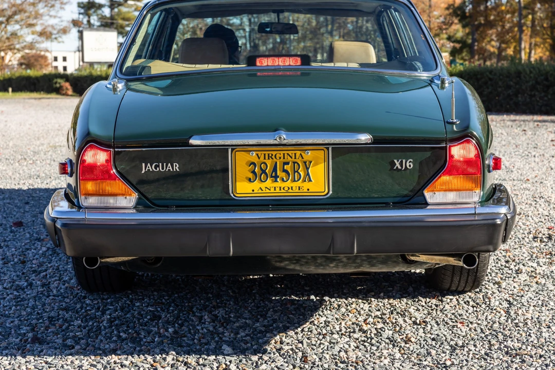 1987 Jaguar XJ Series 3 - Image 17 of 31