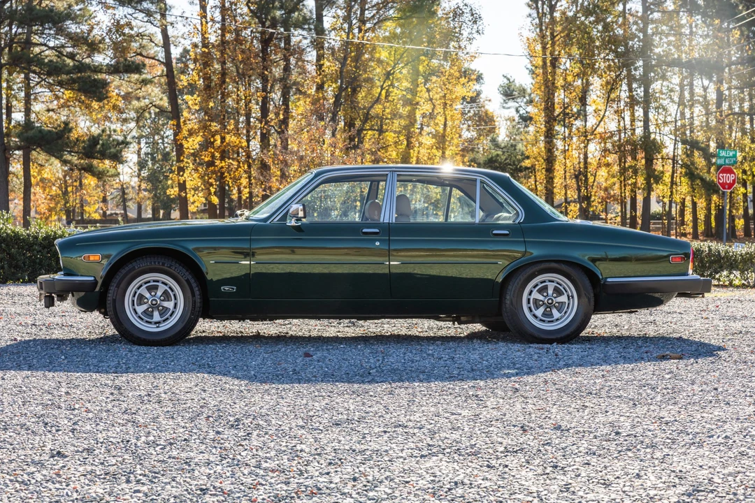 1987 Jaguar XJ Series 3 - Image 10 of 31
