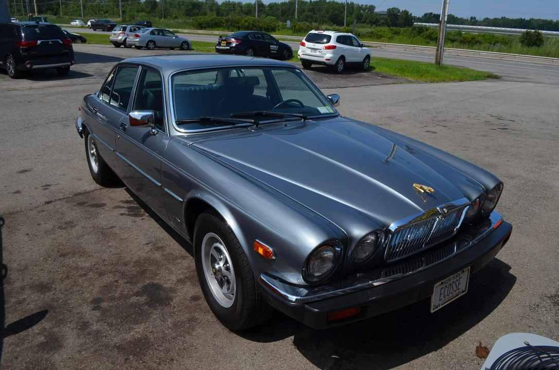 1987 Jaguar XJ Series 3 - Image 5 of 31
