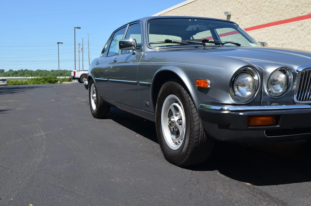 1987 Jaguar XJ Series 3 - Image 25 of 31