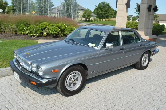 1987 Jaguar XJ6 Series III