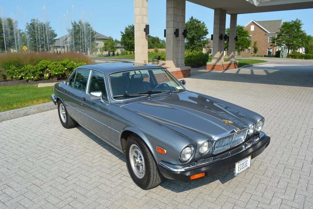1987 Jaguar XJ Series 3 - Image 7 of 31
