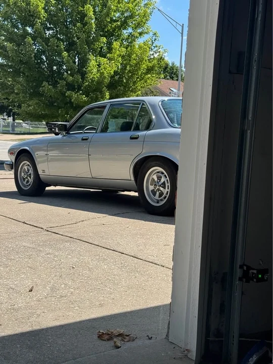 1987 Jaguar XJ Series 3 - Image 3 of 18