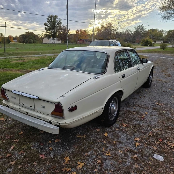 1987 Jaguar XJ Series 3 - Image 4 of 8
