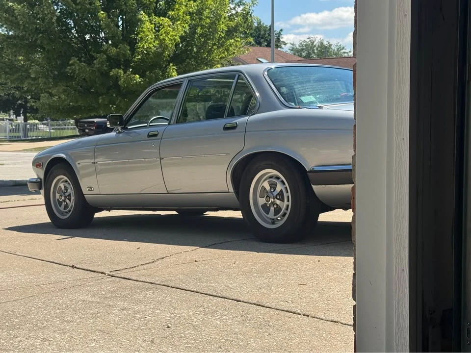 1987 Jaguar XJ Series 3 - Image 6 of 13
