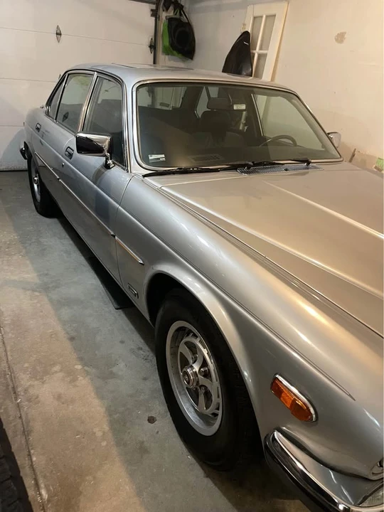 1987 Jaguar XJ Series 3 - Image 2 of 11