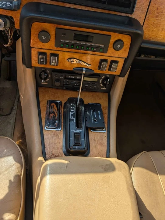 1987 Jaguar XJ Series 3 - Image 7 of 11