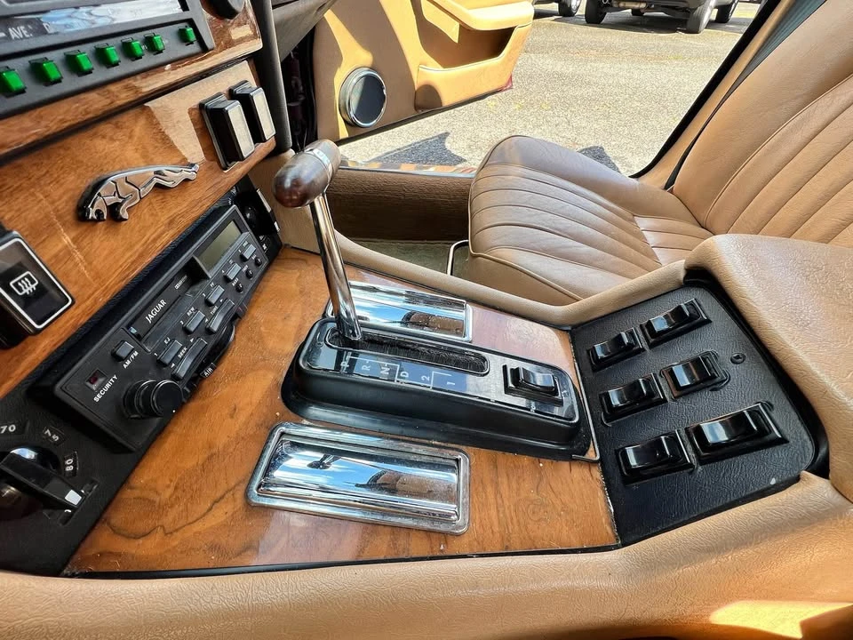 1987 Jaguar XJ Series 3 - Image 13 of 19