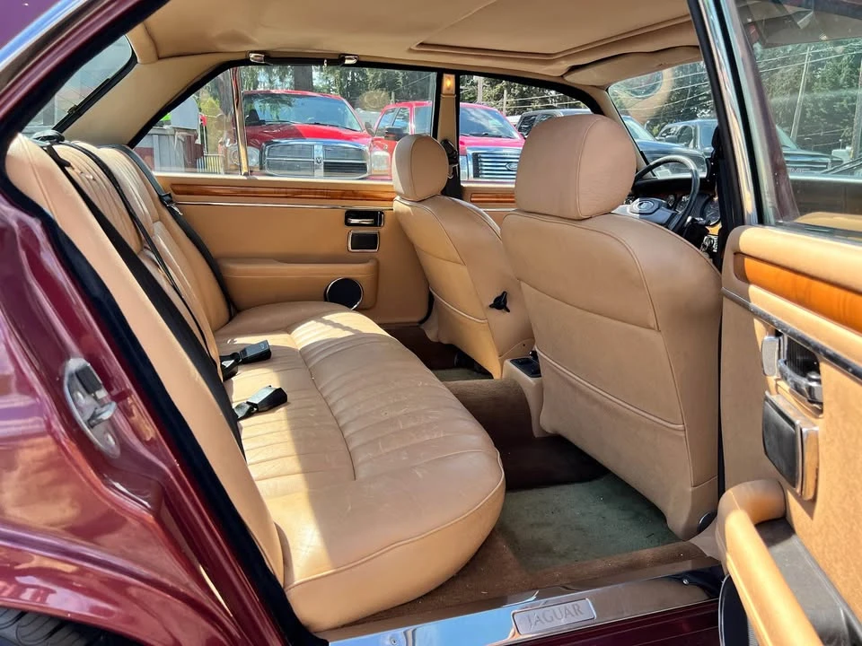 1987 Jaguar XJ Series 3 - Image 9 of 19