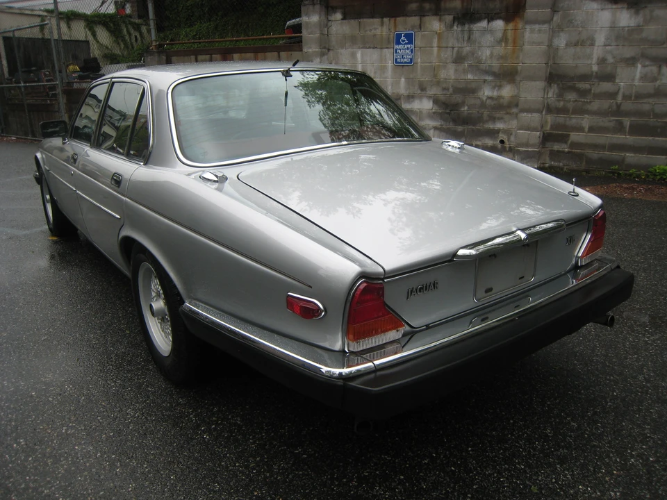 1987 Jaguar XJ Series 3 - Image 4 of 5