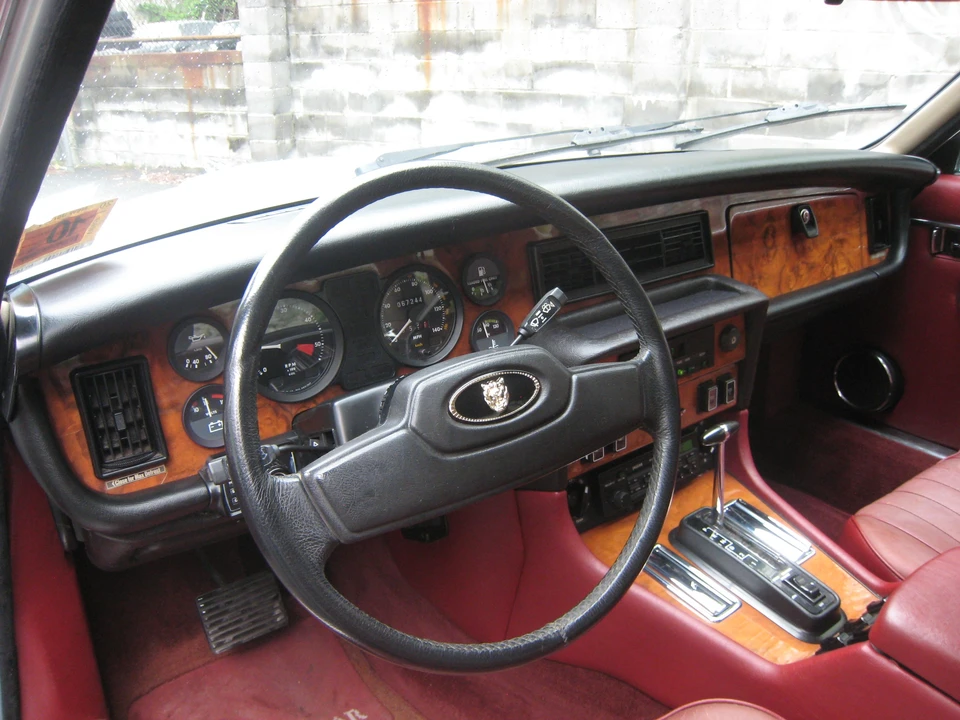 1987 Jaguar XJ Series 3 - Image 3 of 5