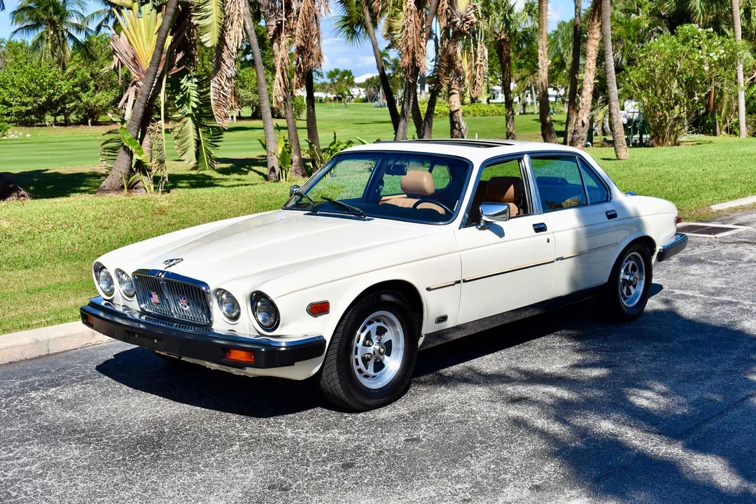 1987 Jaguar XJ Series 3 - Image 14 of 31