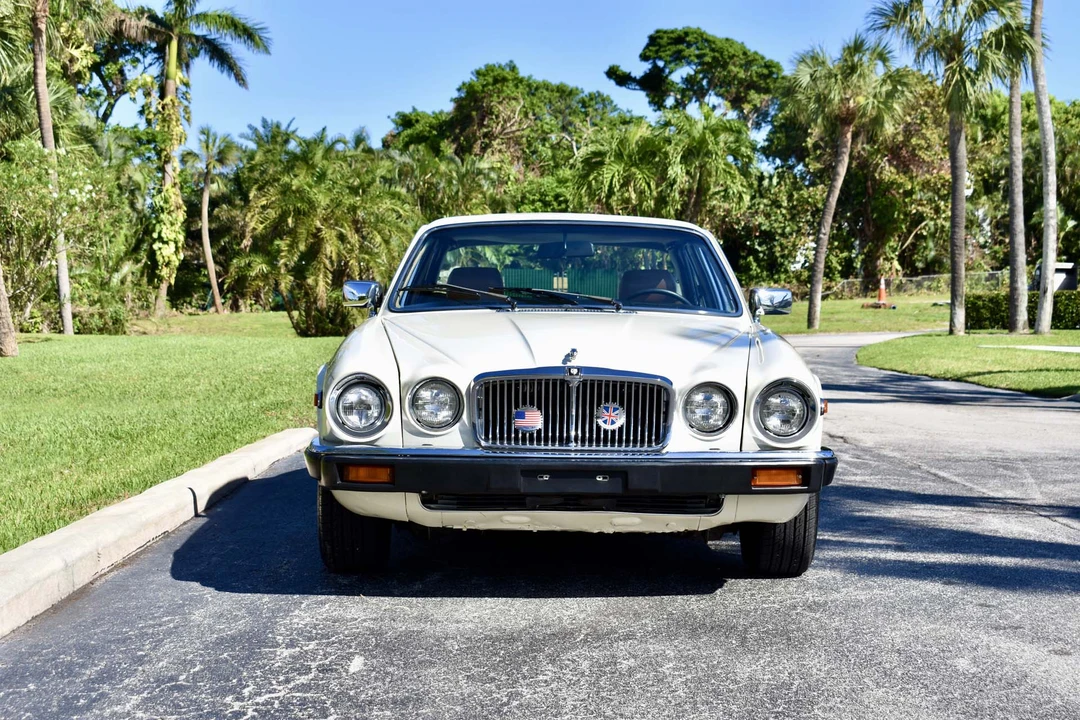 1987 Jaguar XJ Series 3 - Image 19 of 31