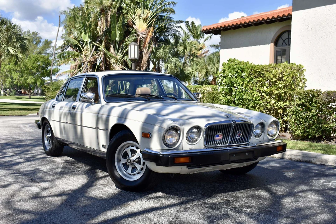 1987 Jaguar XJ Series 3 - Image 3 of 31