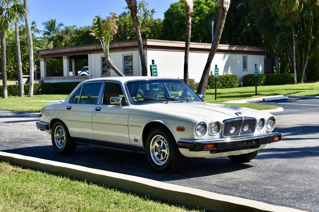1987 Jaguar XJ Series 3 - Image 4 of 31
