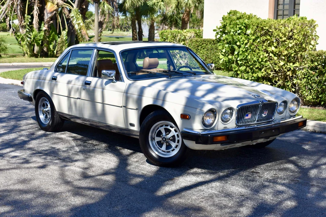 1987 Jaguar XJ Series 3 - Image 5 of 31