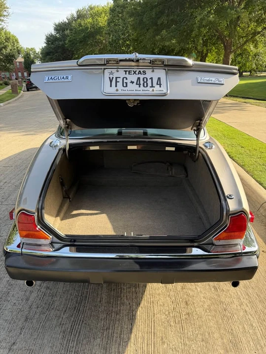 1987 Jaguar XJ Series 3 - Image 12 of 14