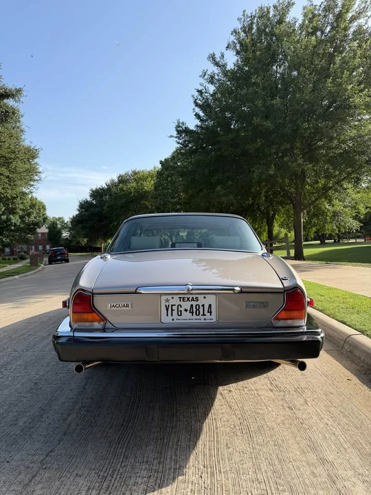 1987 Jaguar XJ Series 3 - Image 3 of 14
