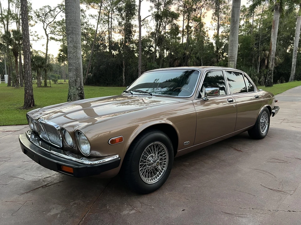 1987 Jaguar XJ Series 3 - Image 3 of 31