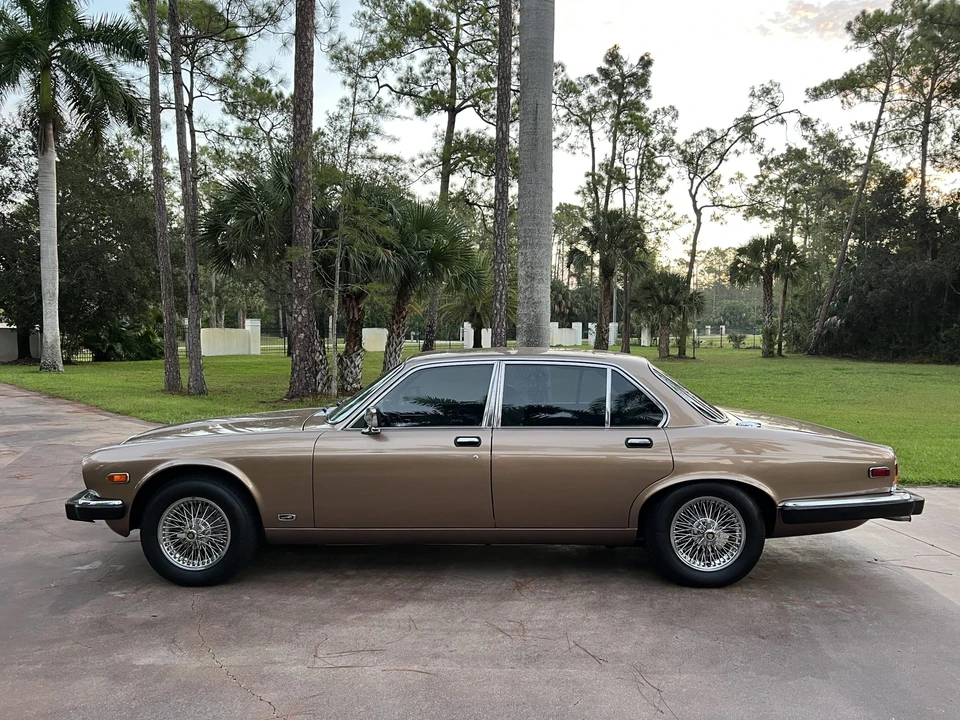 1987 Jaguar XJ Series 3 - Image 5 of 31