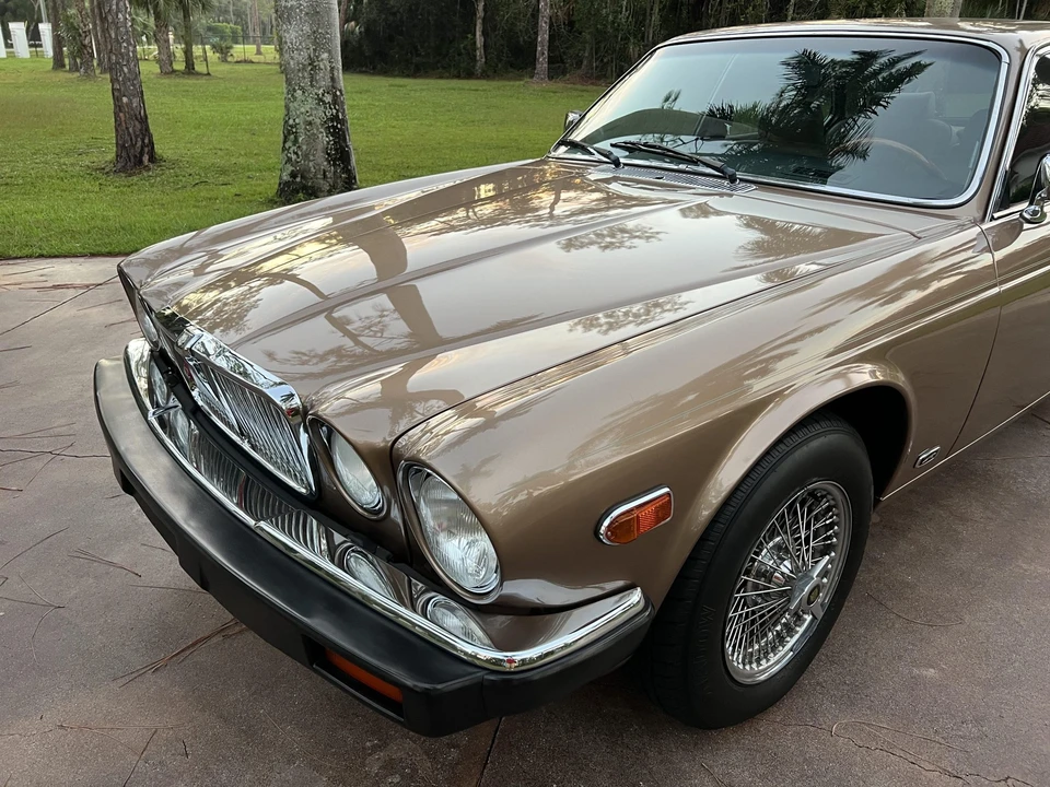 1987 Jaguar XJ Series 3 - Image 24 of 31