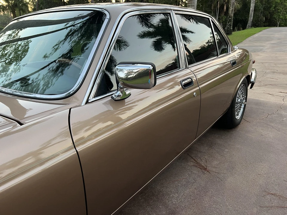 1987 Jaguar XJ Series 3 - Image 25 of 31