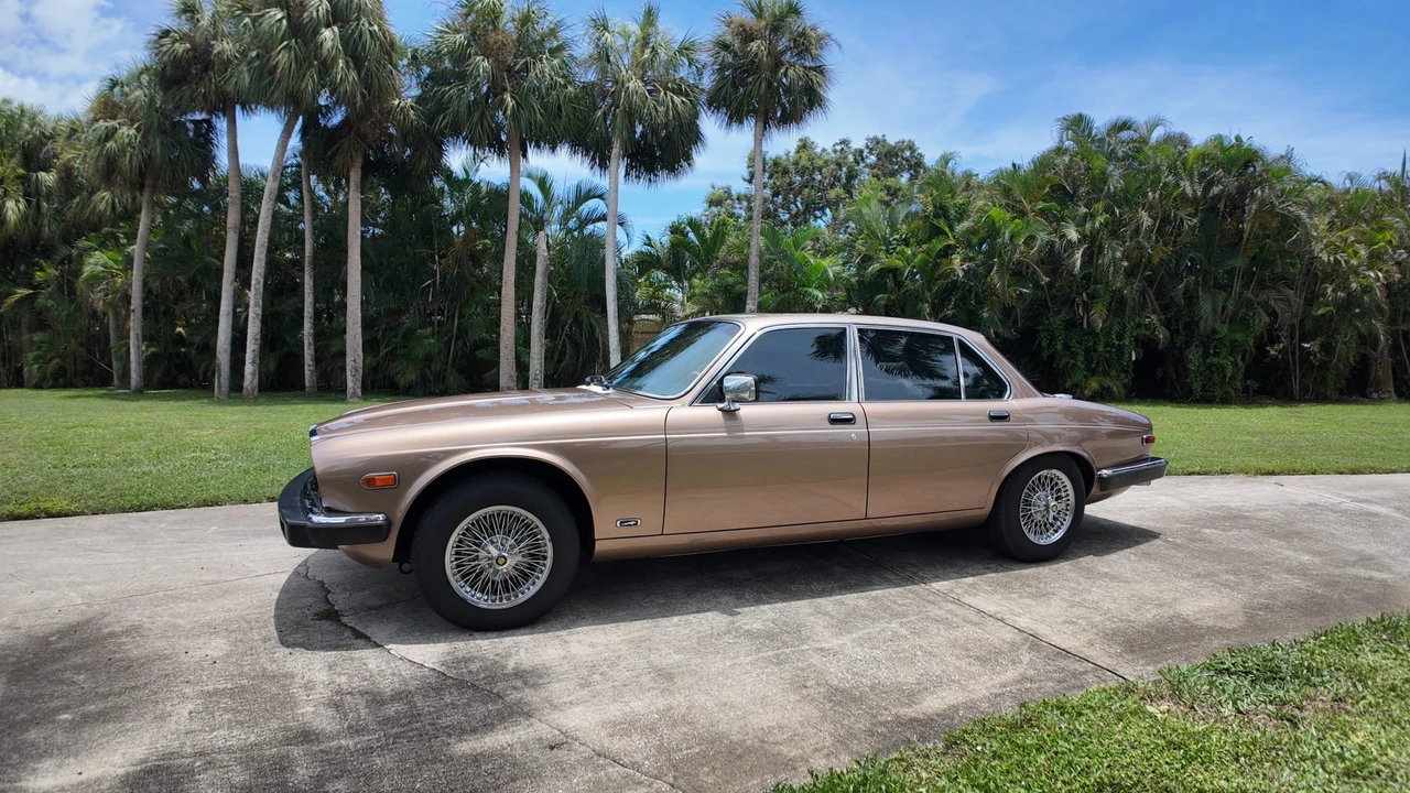 1987 Jaguar XJ Series 3 - Image 8 of 31