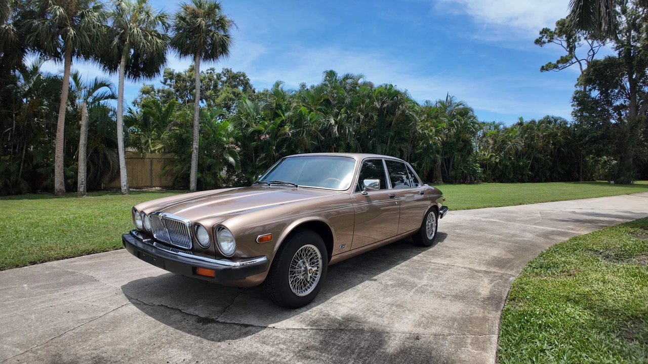 1987 Jaguar XJ Series 3 - Image 6 of 31