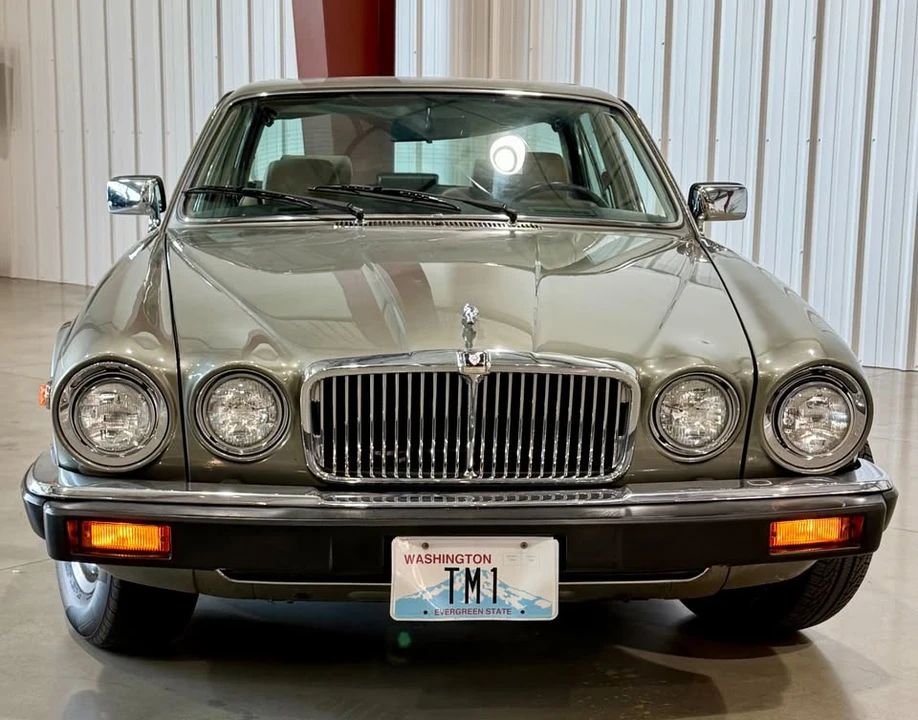 1987 Jaguar XJ Series 3 - Image 3 of 19
