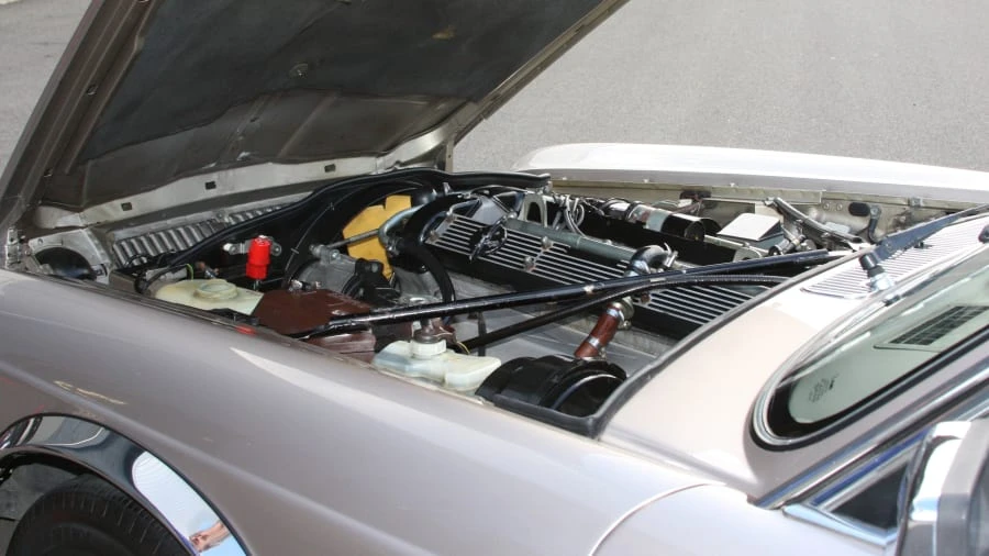 1987 Jaguar XJ Series 3 - Image 6 of 10