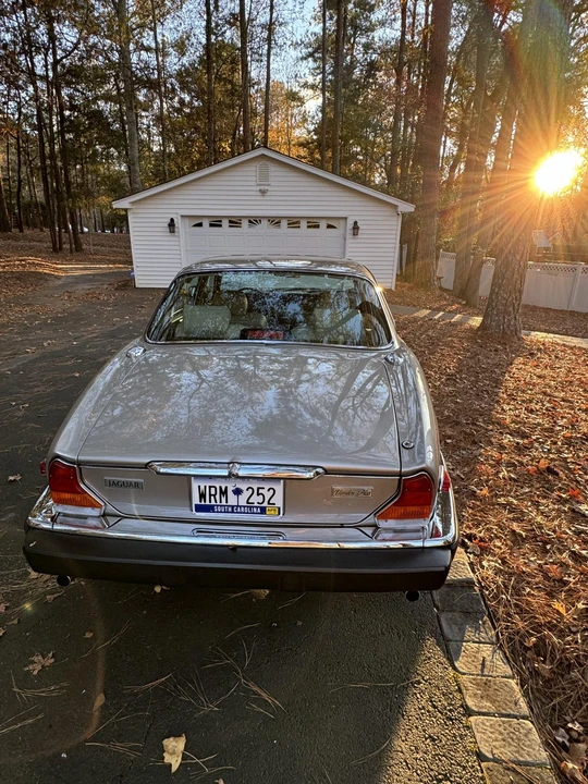 1987 Jaguar XJ Series 3 - Image 16 of 31
