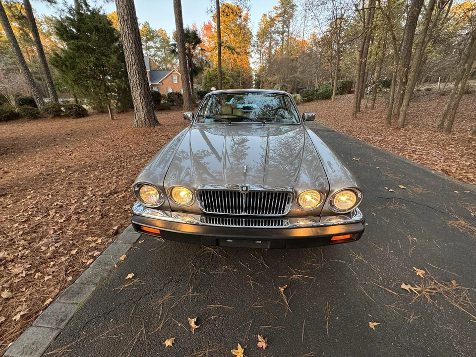 1987 Jaguar XJ Series 3 - Image 4 of 31