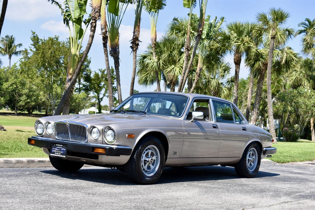 1987 Jaguar XJ Series 3 - Image 3 of 31