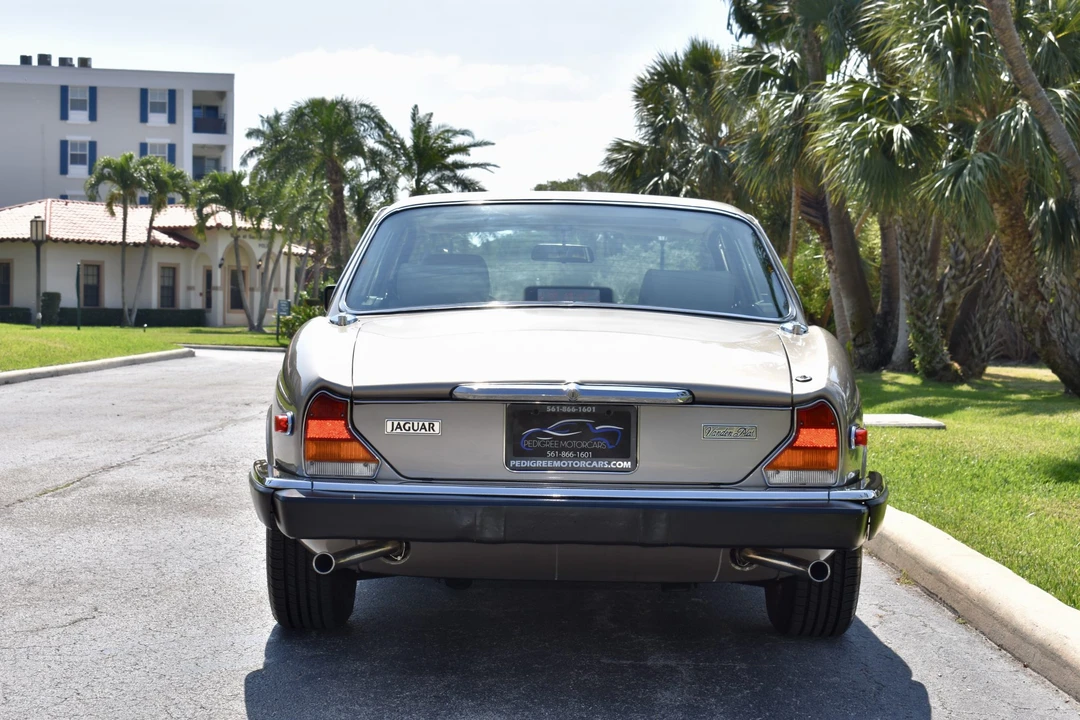 1987 Jaguar XJ Series 3 - Image 12 of 31