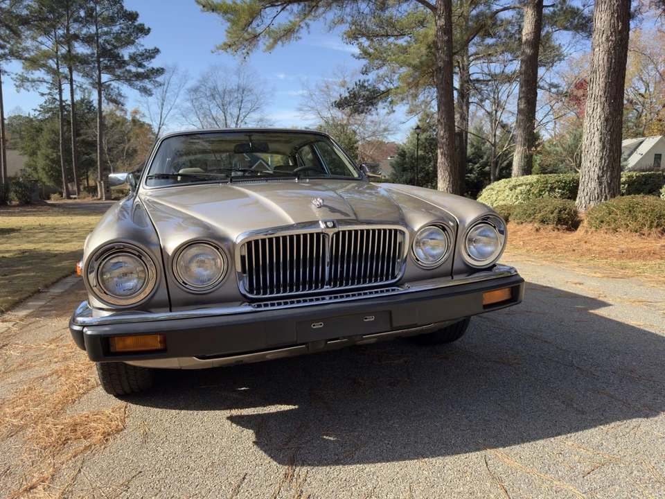 1987 Jaguar XJ Series 3 - Image 5 of 31
