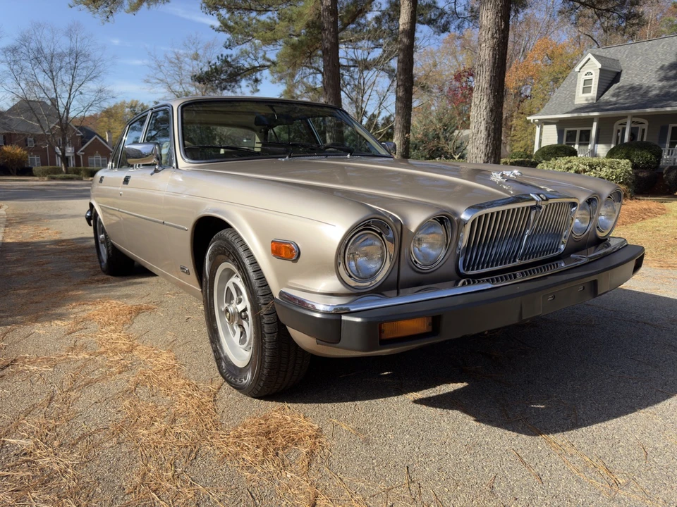 1987 Jaguar XJ Series 3 - Image 7 of 31
