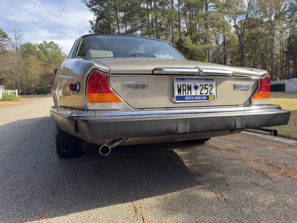 1987 Jaguar XJ Series 3 - Image 17 of 31