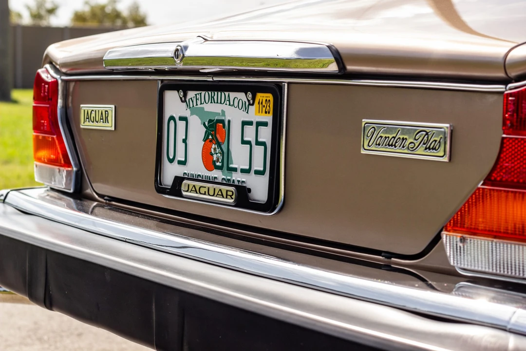 1987 Jaguar XJ Series 3 - Image 18 of 31