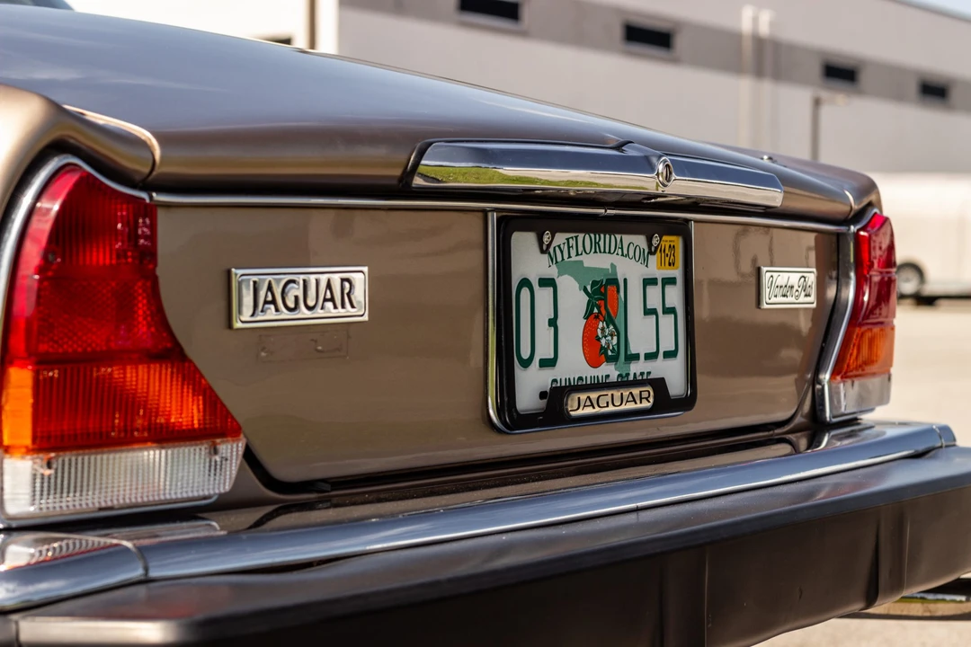 1987 Jaguar XJ Series 3 - Image 19 of 31