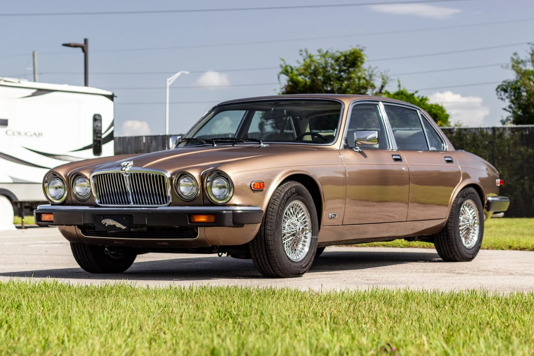 1987 Jaguar XJ Series 3 - Image 3 of 31