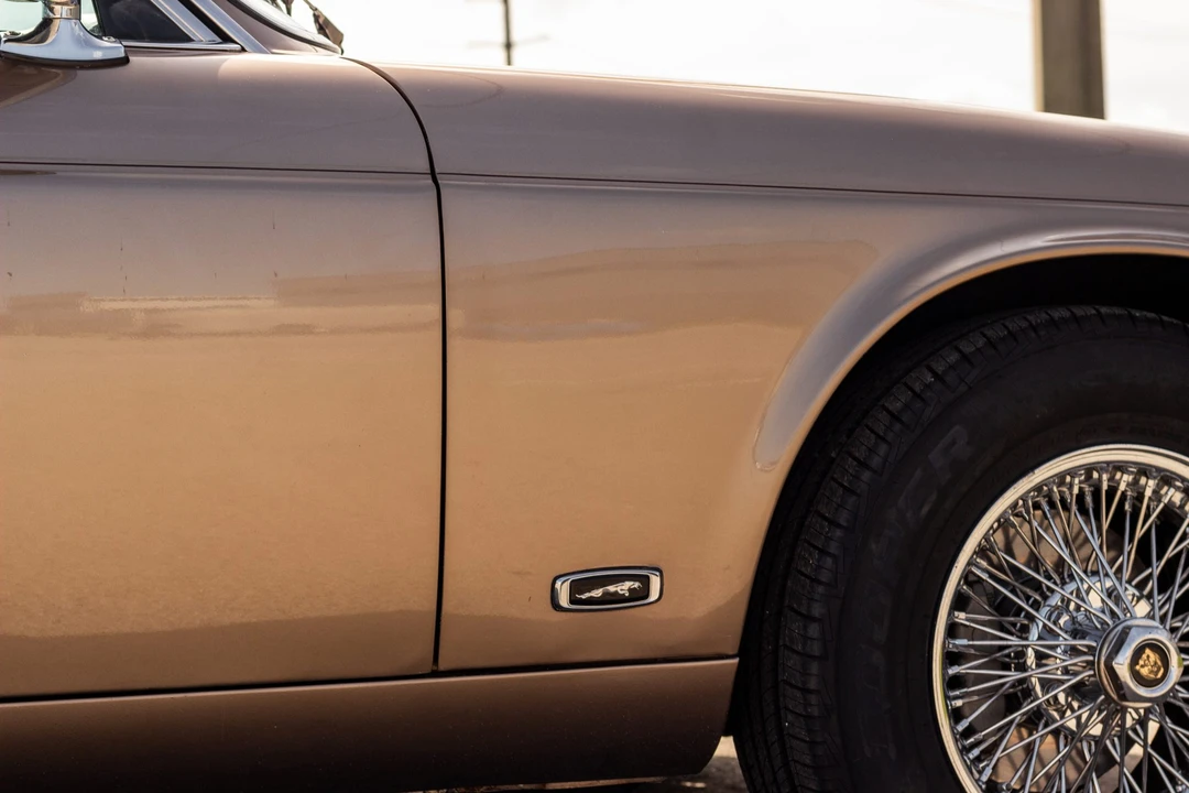 1987 Jaguar XJ Series 3 - Image 12 of 31