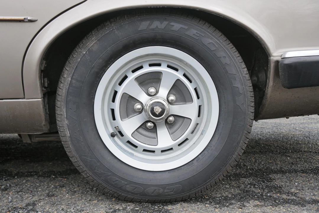 1987 Jaguar XJ Series 3 - Image 29 of 31