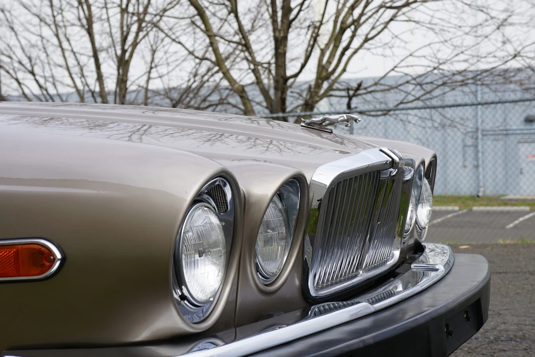 1987 Jaguar XJ Series 3 - Image 16 of 31