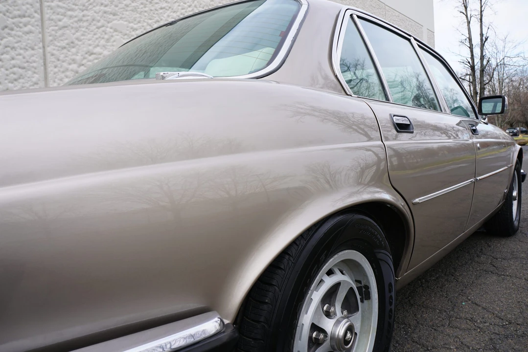 1987 Jaguar XJ Series 3 - Image 20 of 31