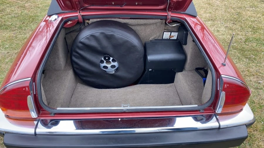 1987 Jaguar XJS - Image 18 of 18