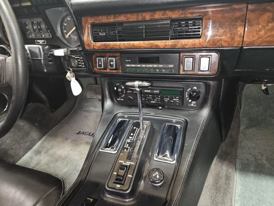 1987 Jaguar XJS - Image 31 of 31