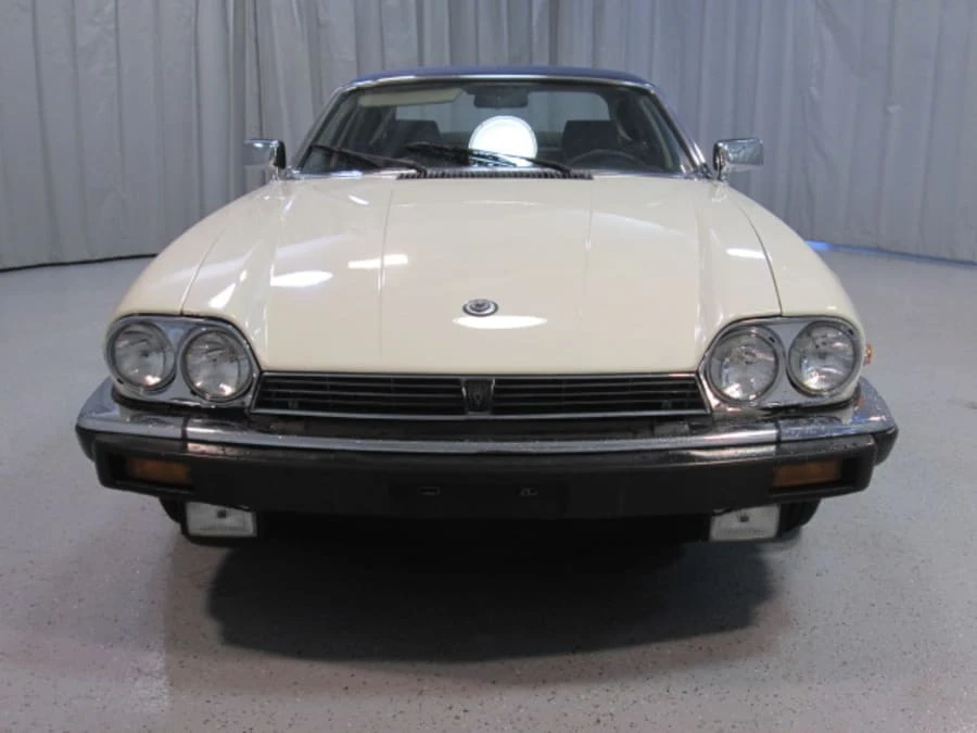 1987 Jaguar XJS - Image 10 of 11