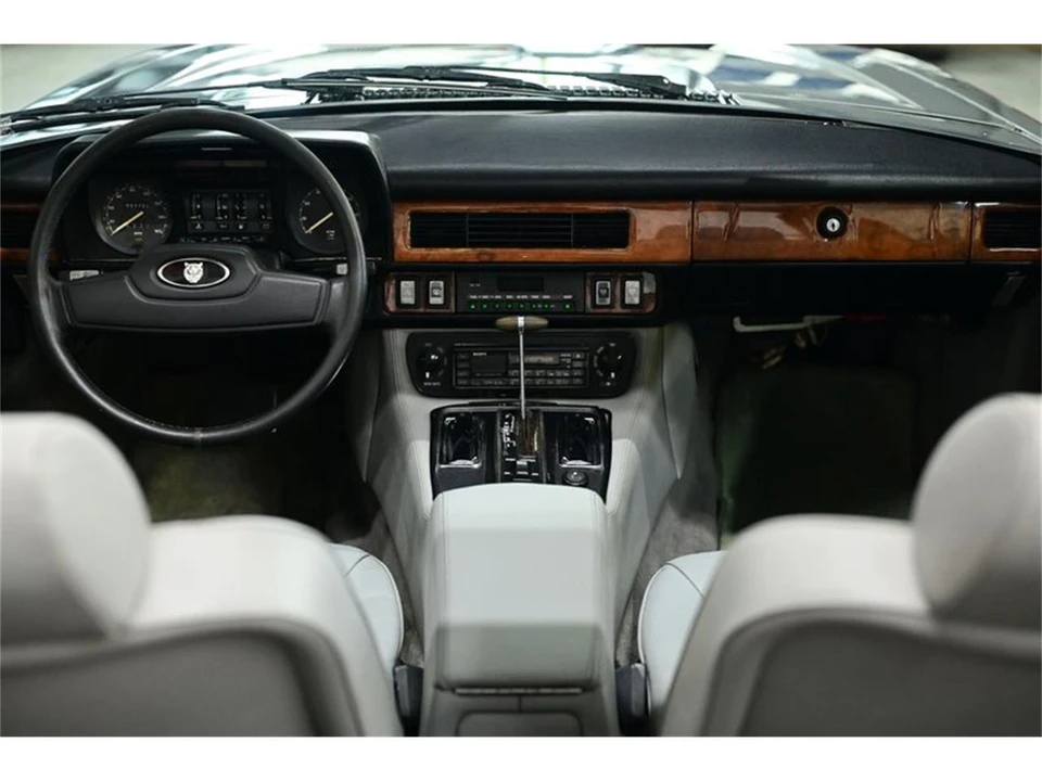 1987 Jaguar XJS Pre-Facelift V12 - Image 16 of 31