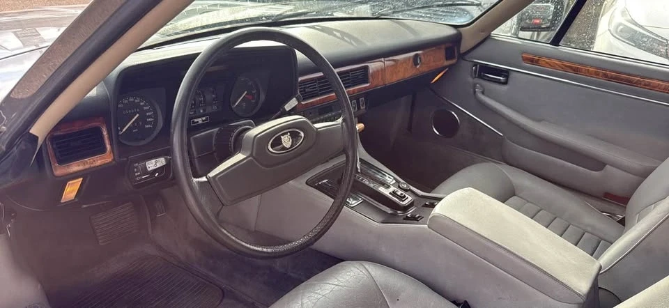 1987 Jaguar XJ40 XJ - Image 10 of 11